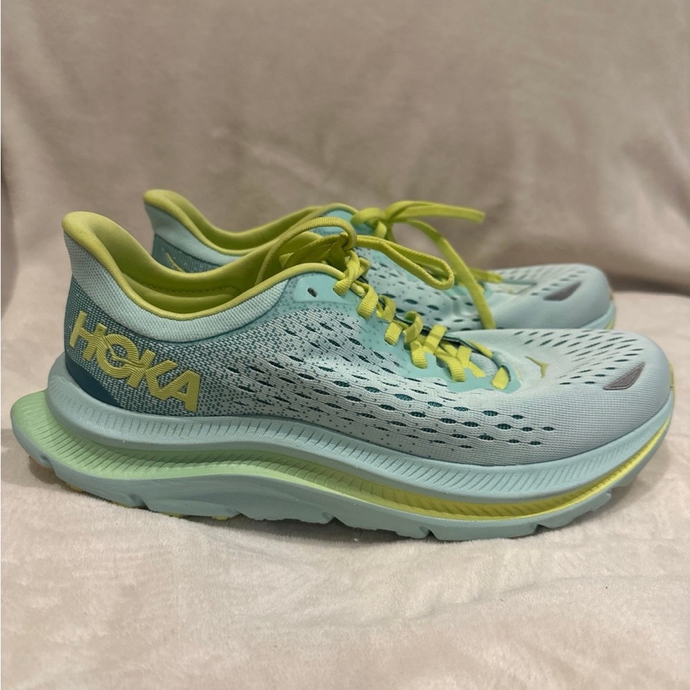Hoka Kawana Shoes